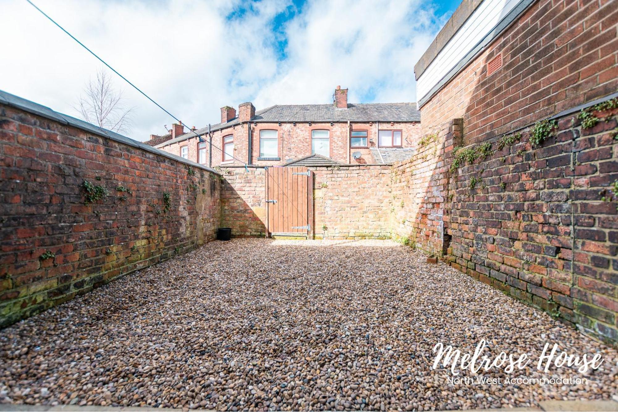 Manchester Work Stays 2Br Home With Parking & Wifi Εξωτερικό φωτογραφία