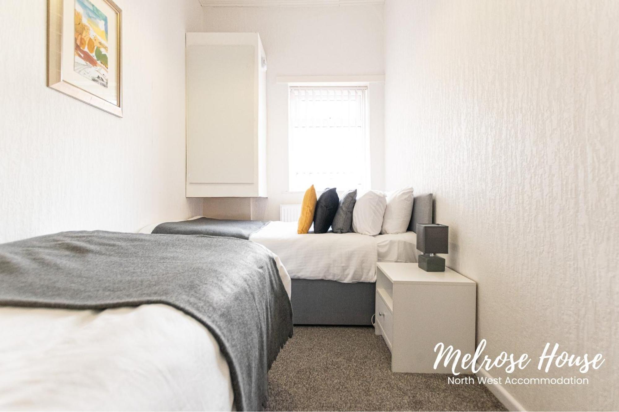 Manchester Work Stays 2Br Home With Parking & Wifi Εξωτερικό φωτογραφία