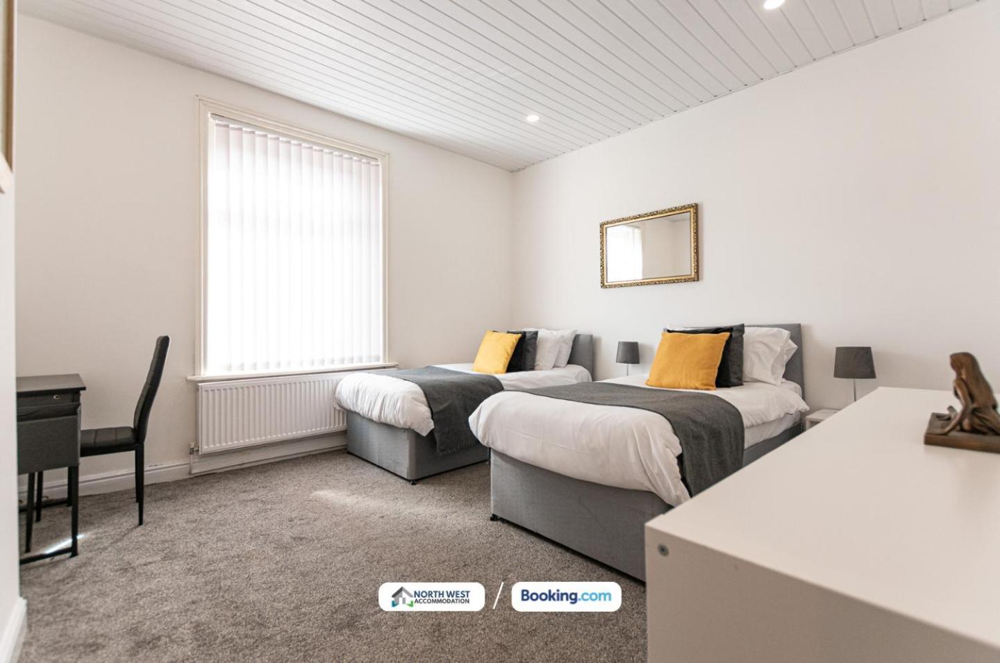 Manchester Work Stays 2Br Home With Parking & Wifi Εξωτερικό φωτογραφία